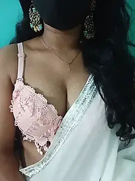 Clara-Lilly  live sex cam