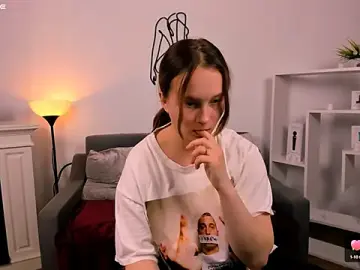 Ketrin_n_  live sex cam