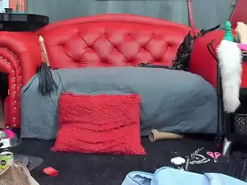 Liittledolly  live sex cam