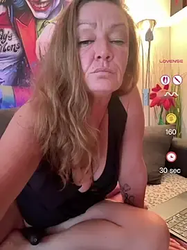 MumGabriela  live sex cam