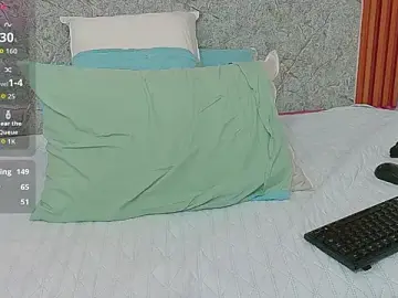 NaughtyyMommyyy  live sex cam