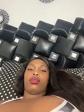 Zendaya_morrizon  live sex cam