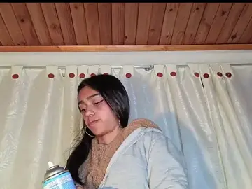Dafne_girl4u  live sex cam