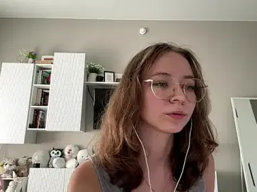 KayleeRamjhon  live sex cam