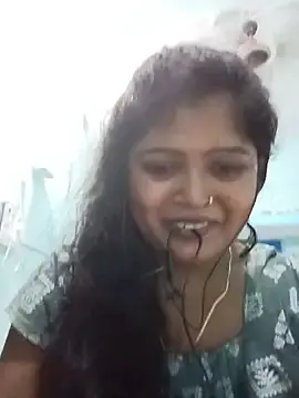 Raginilove  live sex cam