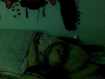 RavenHepburn  live sex cam