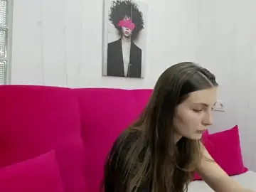 Shyly__Lisa  live sex cam