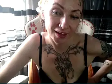 Cold_lollipop  live sex cam