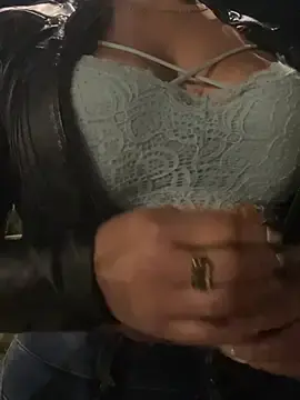 ChErrY_Ros3  live sex cam