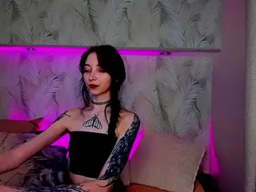 Ellen_Hops  live sex cam