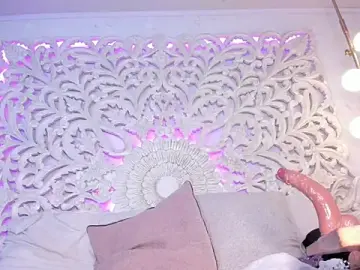 Natasha_rosee_  live sex cam