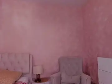 TarynPalek  live sex cam