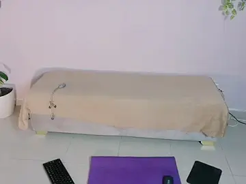 Zara_Fire  live sex cam