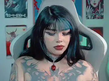 Deadly_Doll  live sex cam