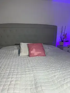 Nicole_stonee  live sex cam