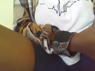 Wet-drippy  live sex cam