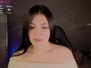 Caroline_1s  live sex cam