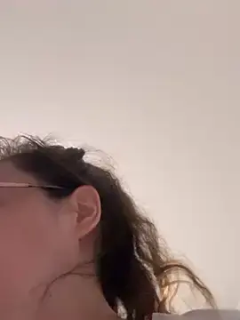 Chick-888  live sex cam