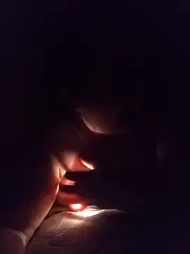 Finywand  live sex cam