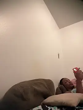 Tweetbad  live sex cam