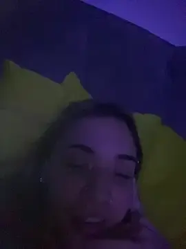 AliceVillar  live sex cam