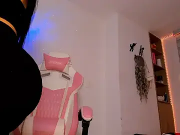 AngelaClarke520  live sex cam