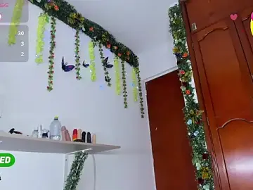 ElikoLanny_  live sex cam