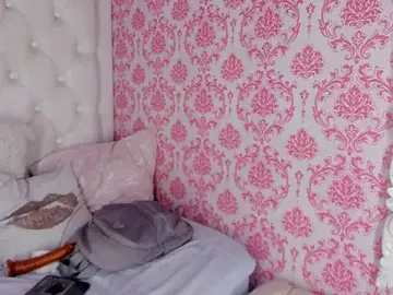 MelanySweett  live sex cam