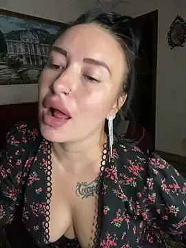 Roxana_Bell  live sex cam