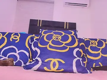 Begoniia  live sex cam