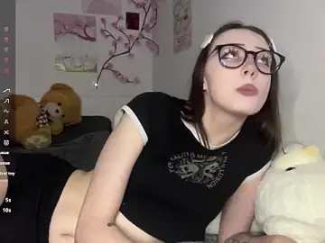 Pixykristyy  live sex cam