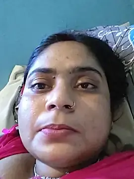Aanushka  live sex cam