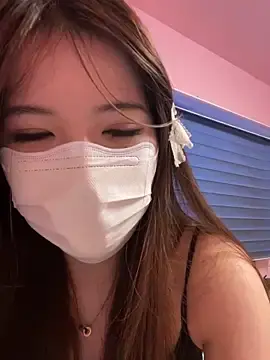 Momochen8839  live sex cam