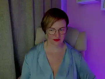 FeliziaDesire  live sex cam