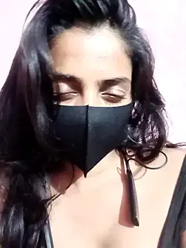Kanikaa975  live sex cam