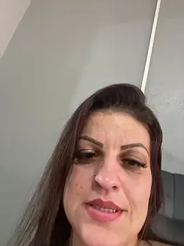 Sweet_milenaa  live sex cam
