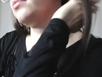 Aelita_bb  live sex cam