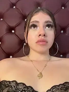 MiaBolson  live sex cam