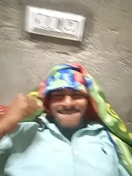Monikajaan00  live sex cam
