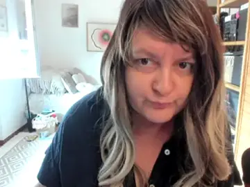 NicolettaEmbassi  live sex cam
