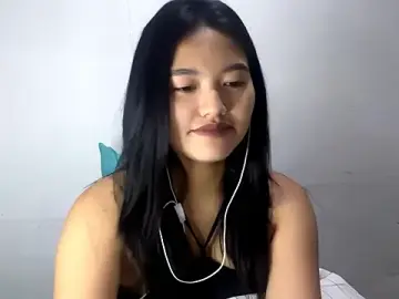 StellaHurtis  live sex cam