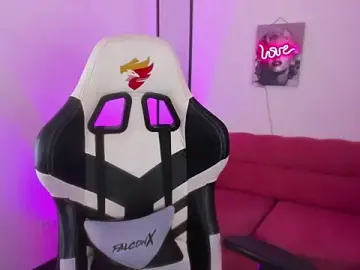 Athena_foxx  live sex cam