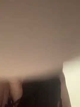 Pureev23Bigmomma  live sex cam