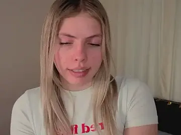 GinaNelson  live sex cam