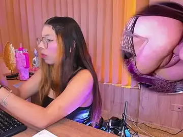 LunaAridi  live sex cam