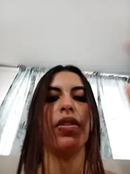 Perla_lovely_  live sex cam