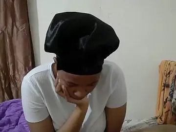 Chocodollie  live sex cam