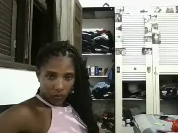 Dandarapandorinha29  live sex cam