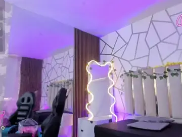 Kolyn_tay  live sex cam