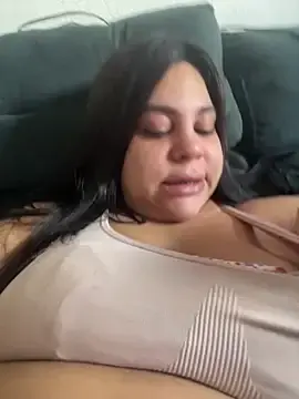 Adriputinha  live sex cam